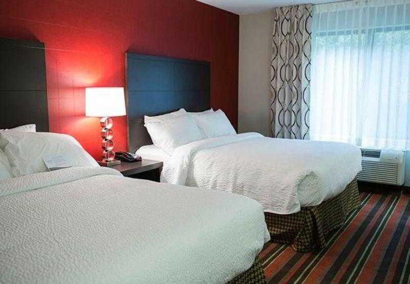 Fairfield Inn & Suites By Marriott Moscow Exteriör bild