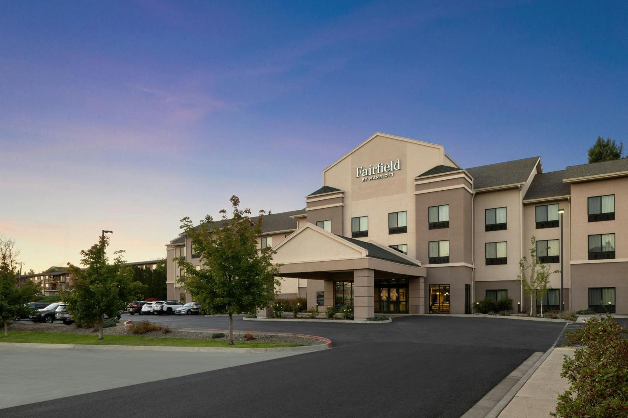 Fairfield Inn & Suites By Marriott Moscow Exteriör bild